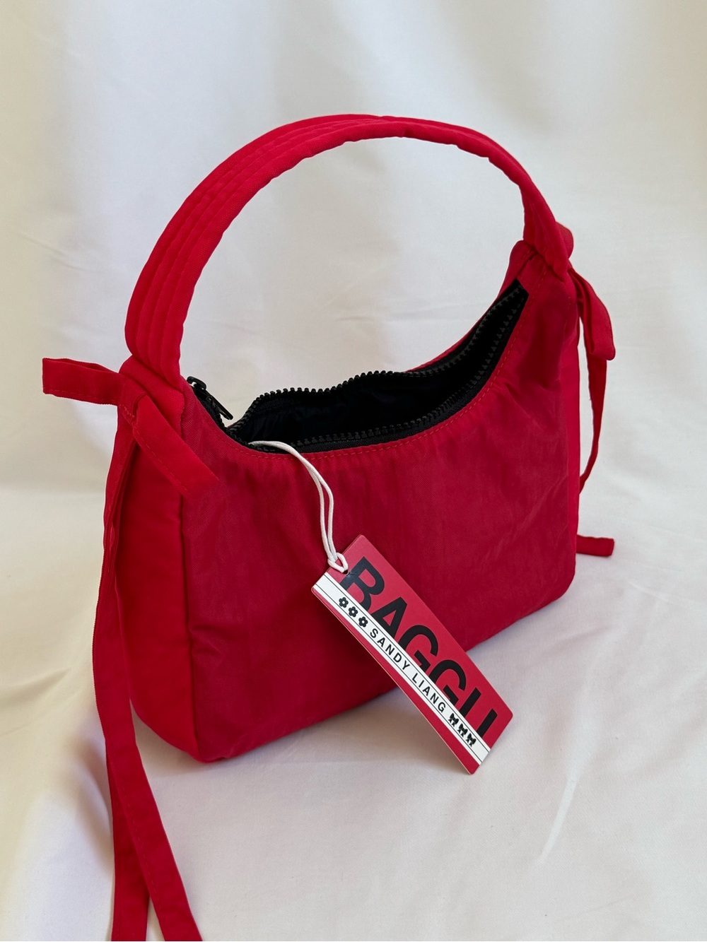 Sandy Liang x Baggu Shoulder Bag in Bold Red